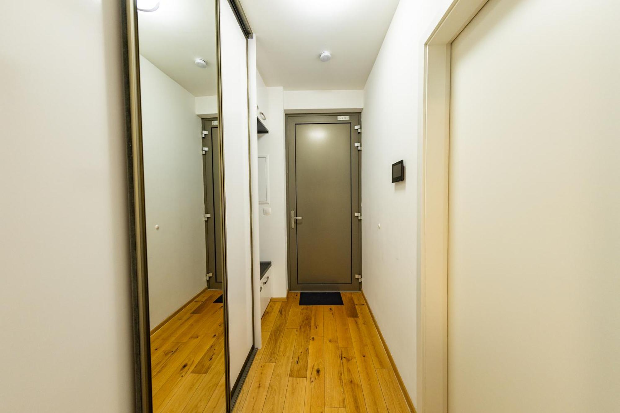 Lovely Studio Apartment, Free Parking 1,55 Hight Praga Zewnętrze zdjęcie